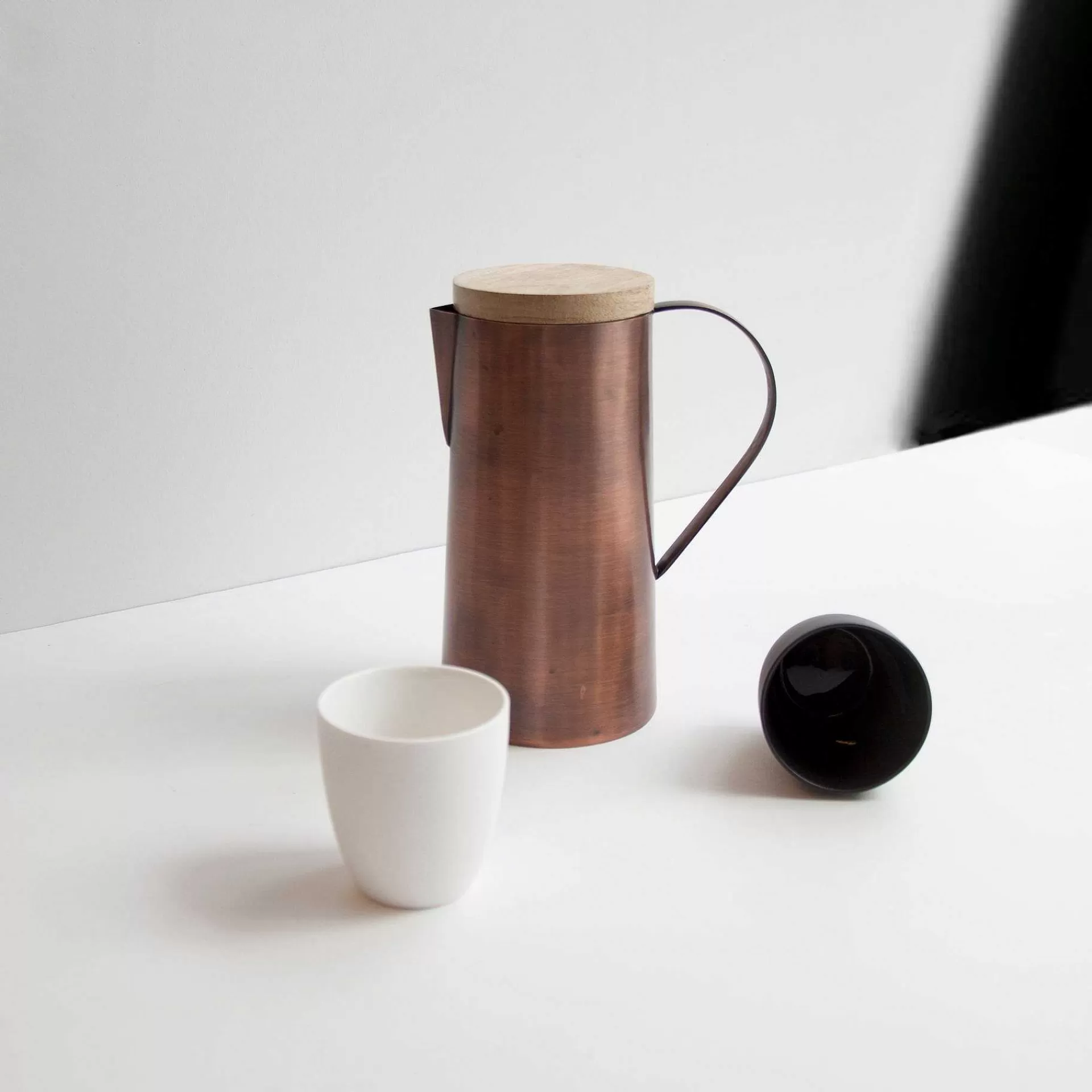 URBAN NATURE CULTURE Mangal Vannkaraffel 1,25 L