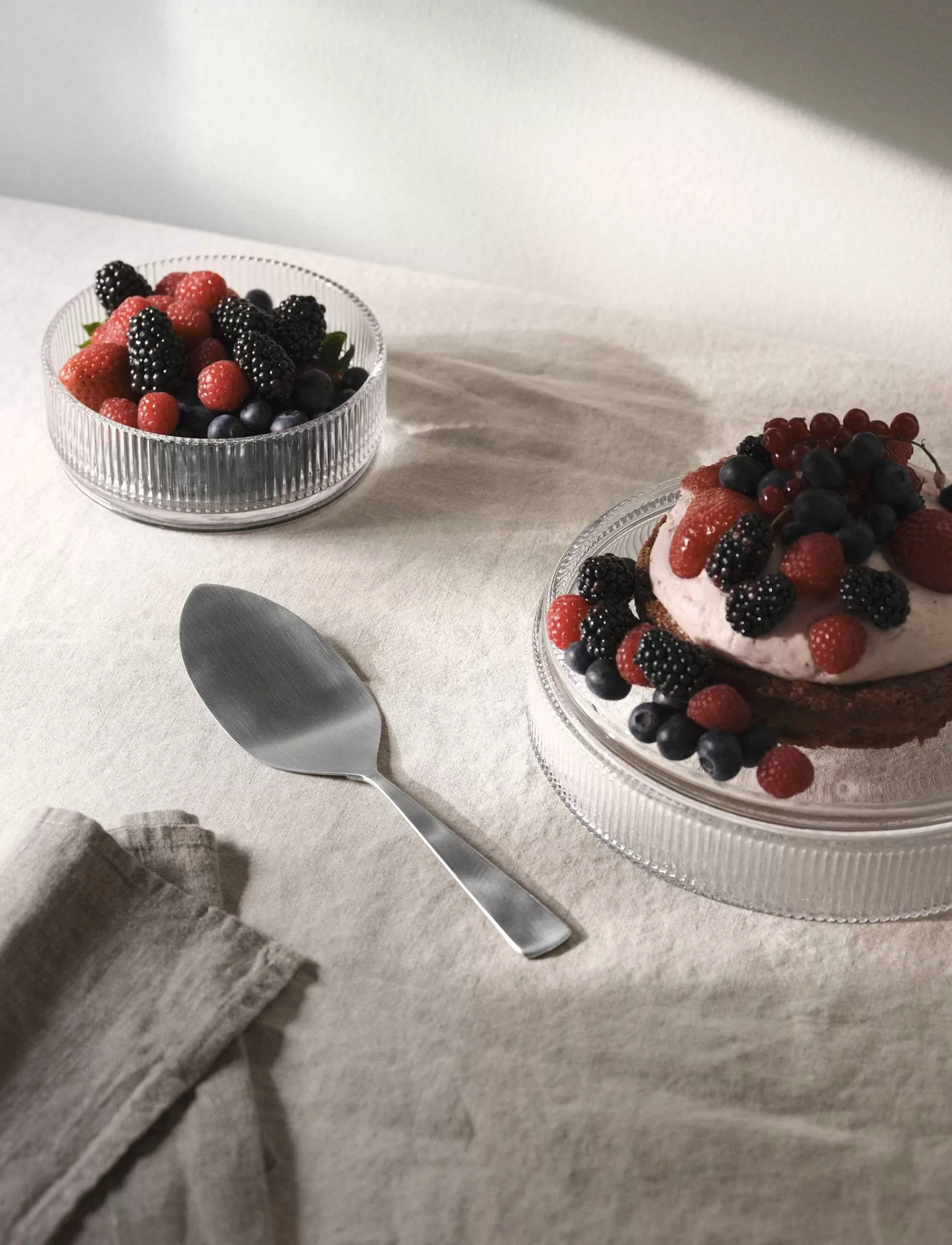 Stelton Maya Kakespade 23,5 Cm