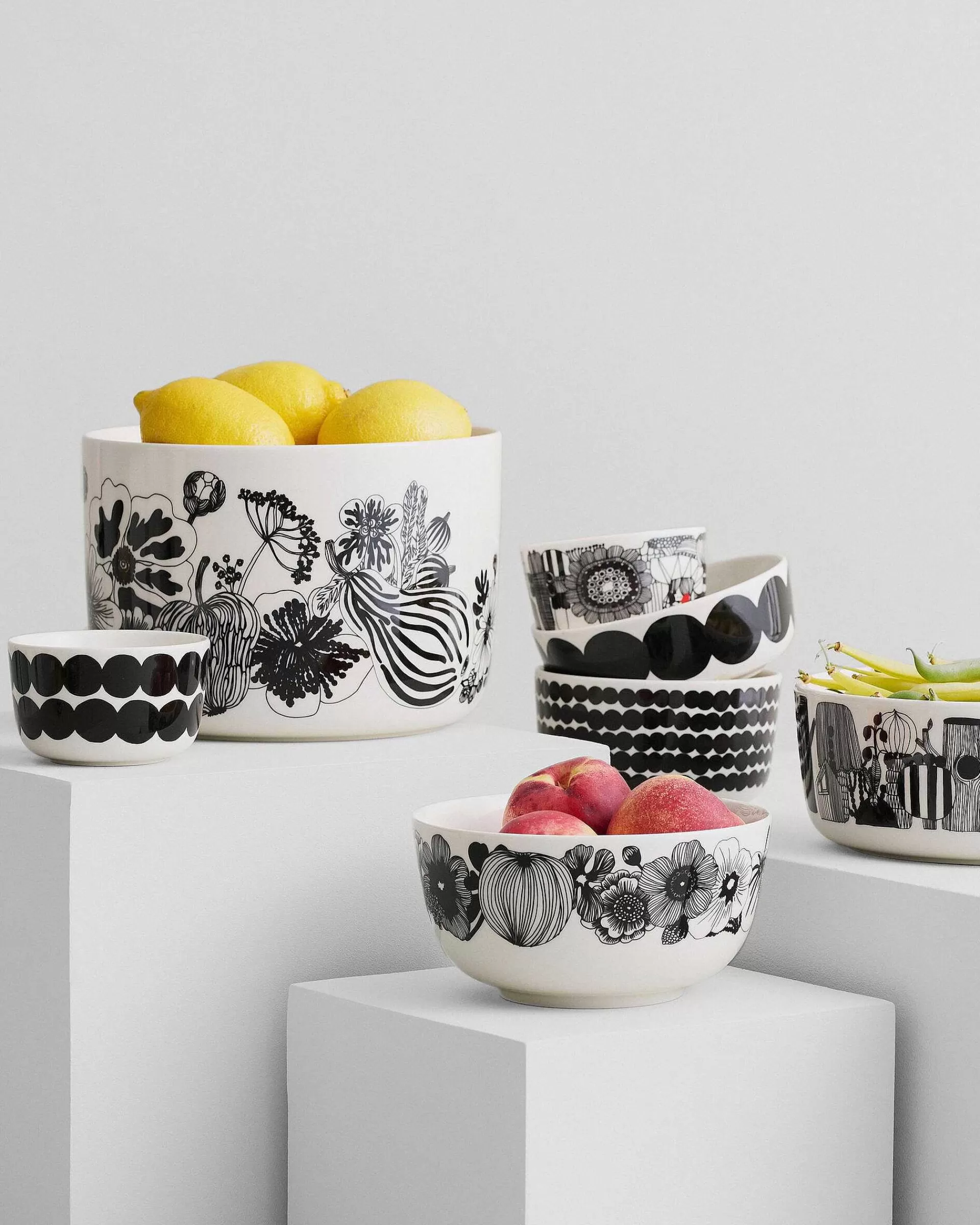 Marimekko Serveringsskåler*Oiva Siirtolapuutarha Serveringsskal 3,4 L