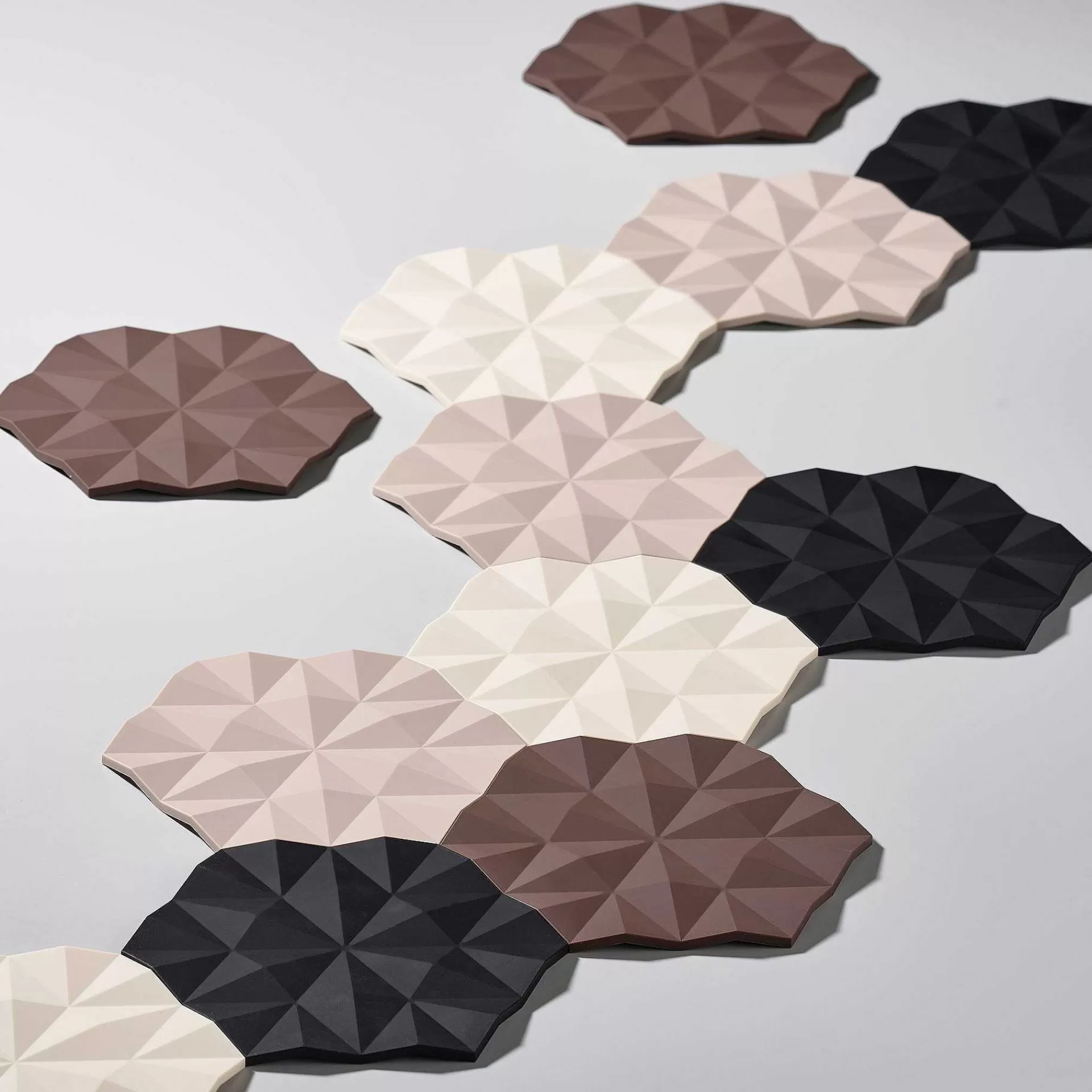 Zone Denmark Ori Facet Gryteunderlag 14X16 Cm