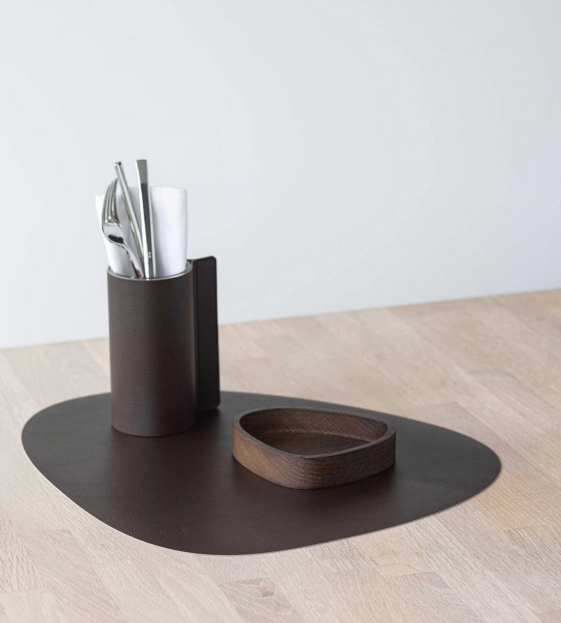 Lind DNA Spisebrikker*Serene Spisebrikke Curve L 37 X 44 Cm